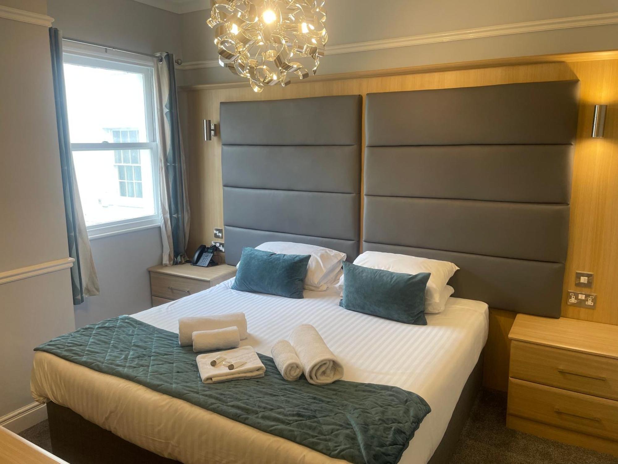 The Wildings Hotel & Tudno'S Restaurant Λαντούντνο Εξωτερικό φωτογραφία